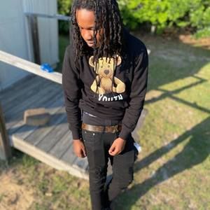 Meet your Posher, Carlos